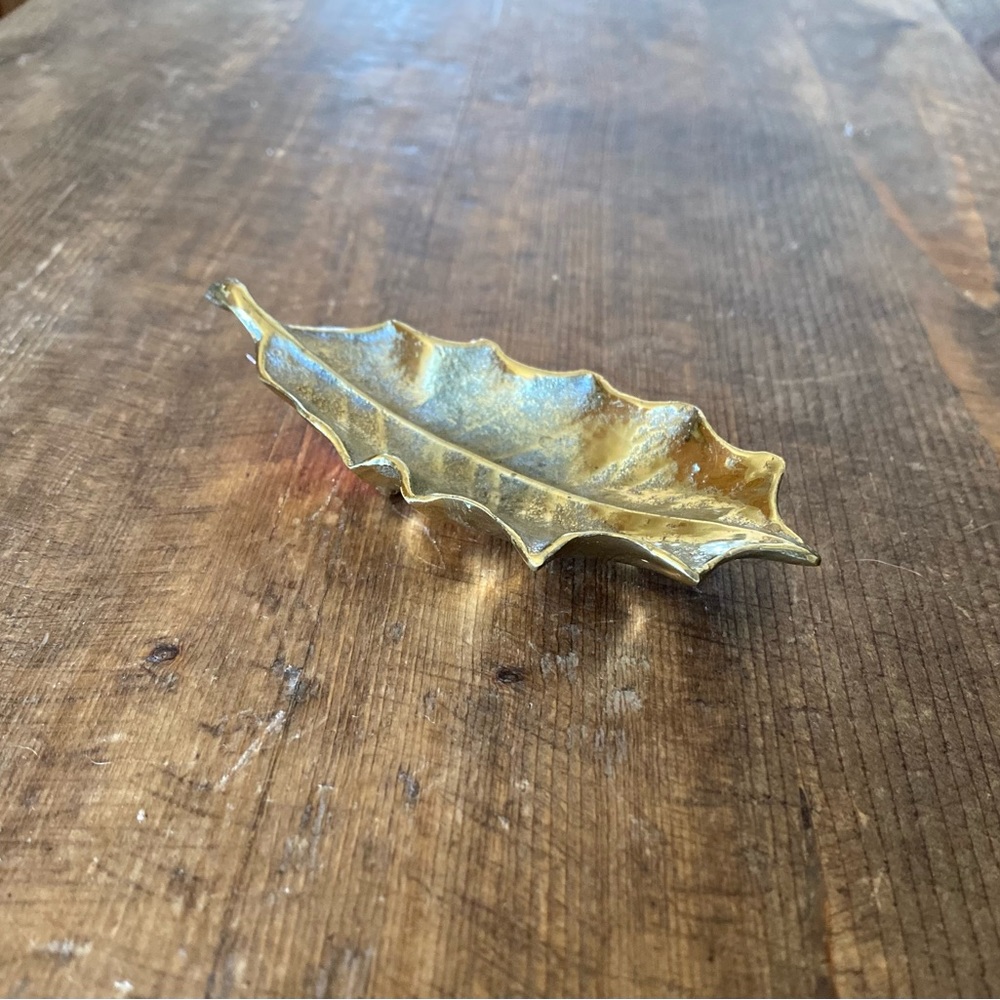 Vintage Brass Leaf Tray: Holly